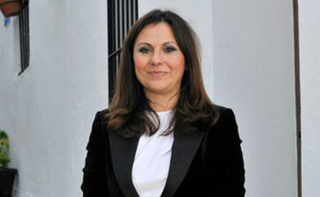 Dña. Isabel Moreno Fernández